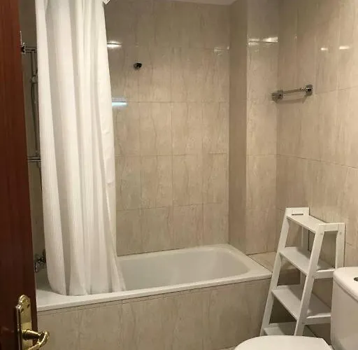 A 200 Metros De La Playa, Mobiliario Nuevo, Wifi * San Vicente De La Barquera