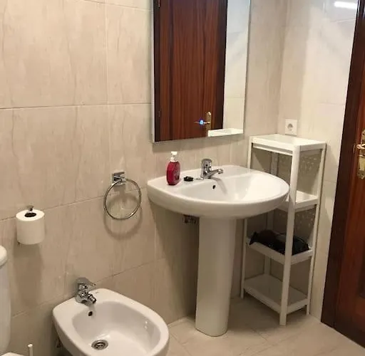 A 200 Metros De La Playa, Mobiliario Nuevo, Wifi * San Vicente De La Barquera